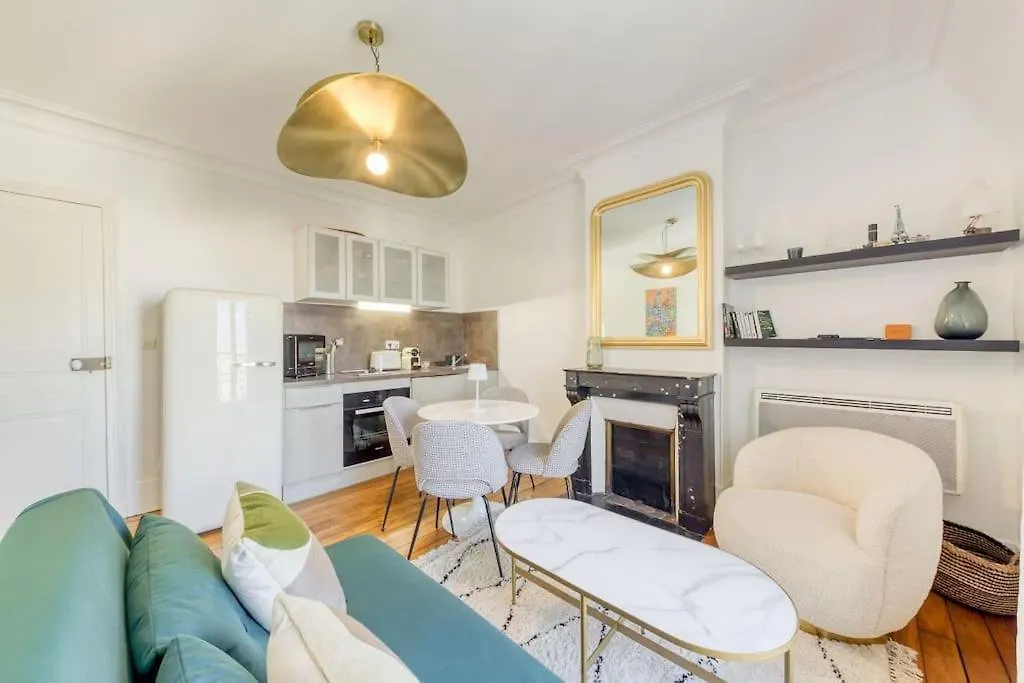Le Pantheon Paris Jo 2024. Apartman 0*,  Franciaország